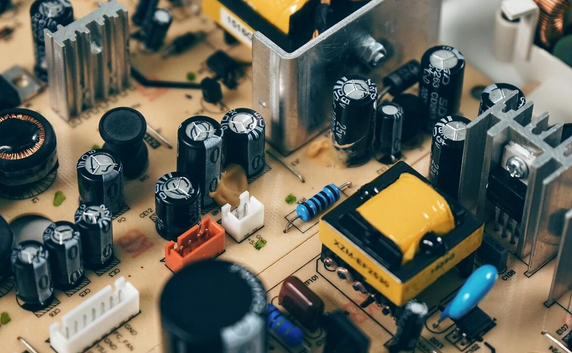 高速PCB电压容限优化:六大核心策略