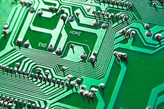 PCB板损坏自查手册：一眼识别故障信号