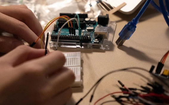 ​ PCB钻孔孔损现象的原因分析及解决方法