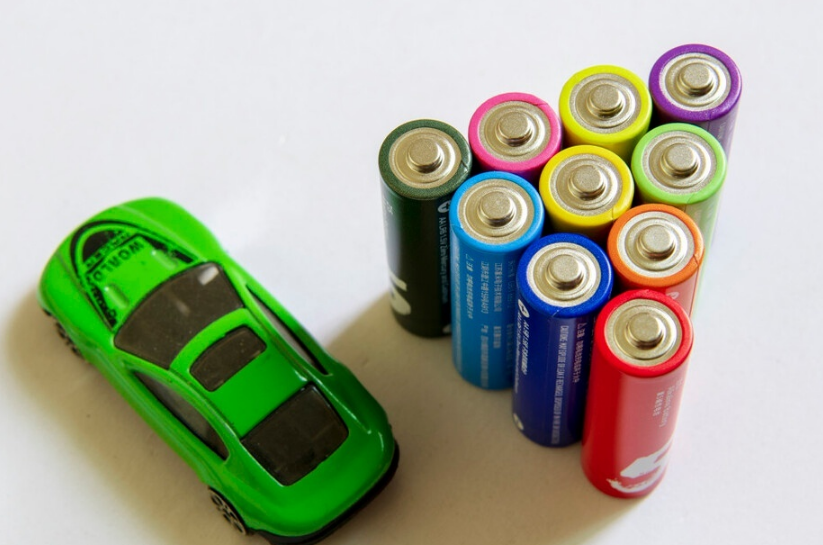 锂电池电动车的正常充电、维护和使用说明